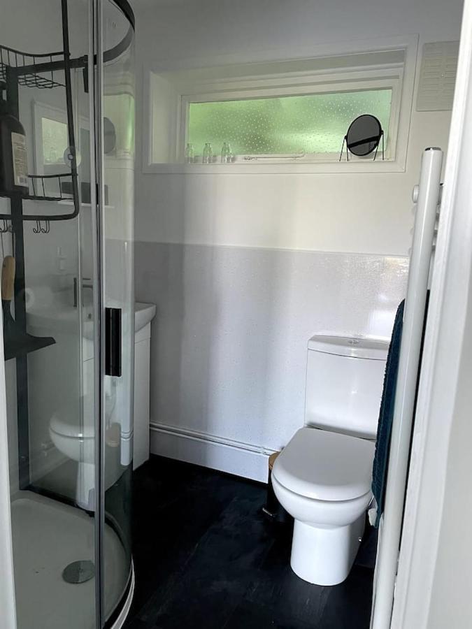 Self-Catering Studio In Beautiful Чармут Екстер'єр фото