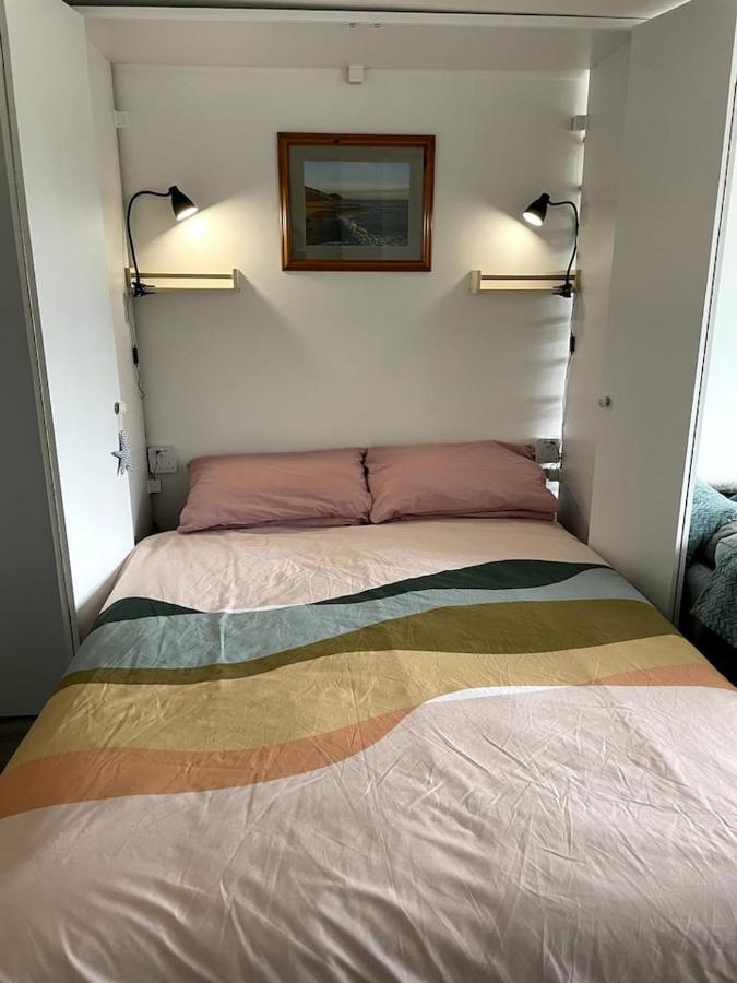 Self-Catering Studio In Beautiful Чармут Екстер'єр фото